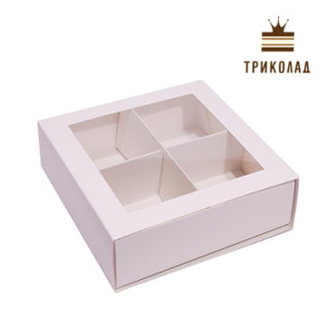 Коробка для десертів Біла з віконцем, 16*16*5,5 см., РП, 3 шт.