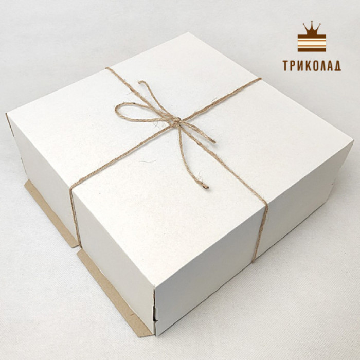 Коробка біла ретро для торта 250 х 250 х h100 мм, Україна, AP, 3 шт.