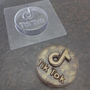 TikTok / ТікТок d 7 см. Формочка пластикова для шоколаду D-0142, 1 шт.