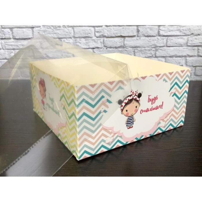 Коробка на 4 капкейки 16*16*8 см кольорова Коробка на 4 капкейки 16*16*8 см кольорова